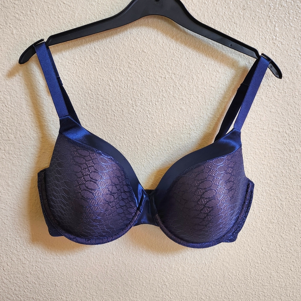 38DD Maidenform Elegant Navy Blue Lace Bra